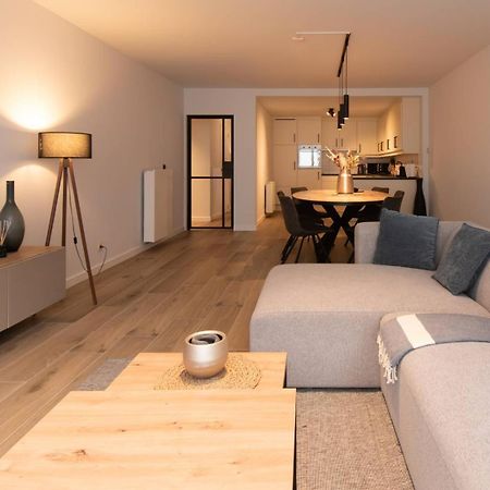 Luxueus, Ruim Appartement Op 350M Van Het Strand Oostende Ngoại thất bức ảnh