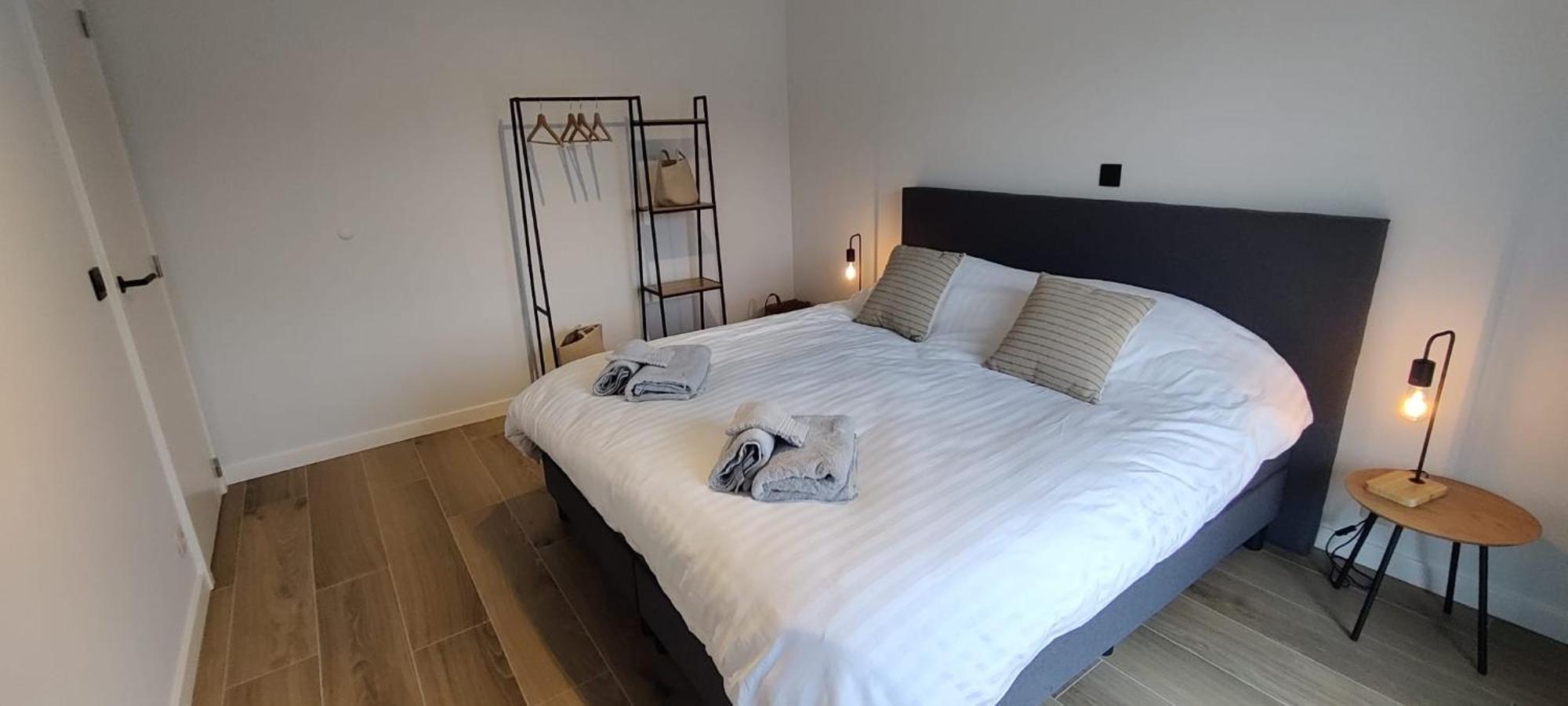 Luxueus, Ruim Appartement Op 350M Van Het Strand Oostende Ngoại thất bức ảnh