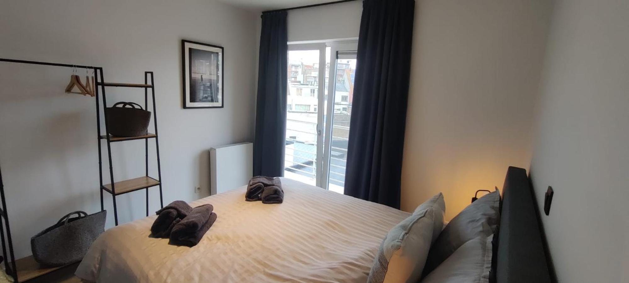 Luxueus, Ruim Appartement Op 350M Van Het Strand Oostende Ngoại thất bức ảnh