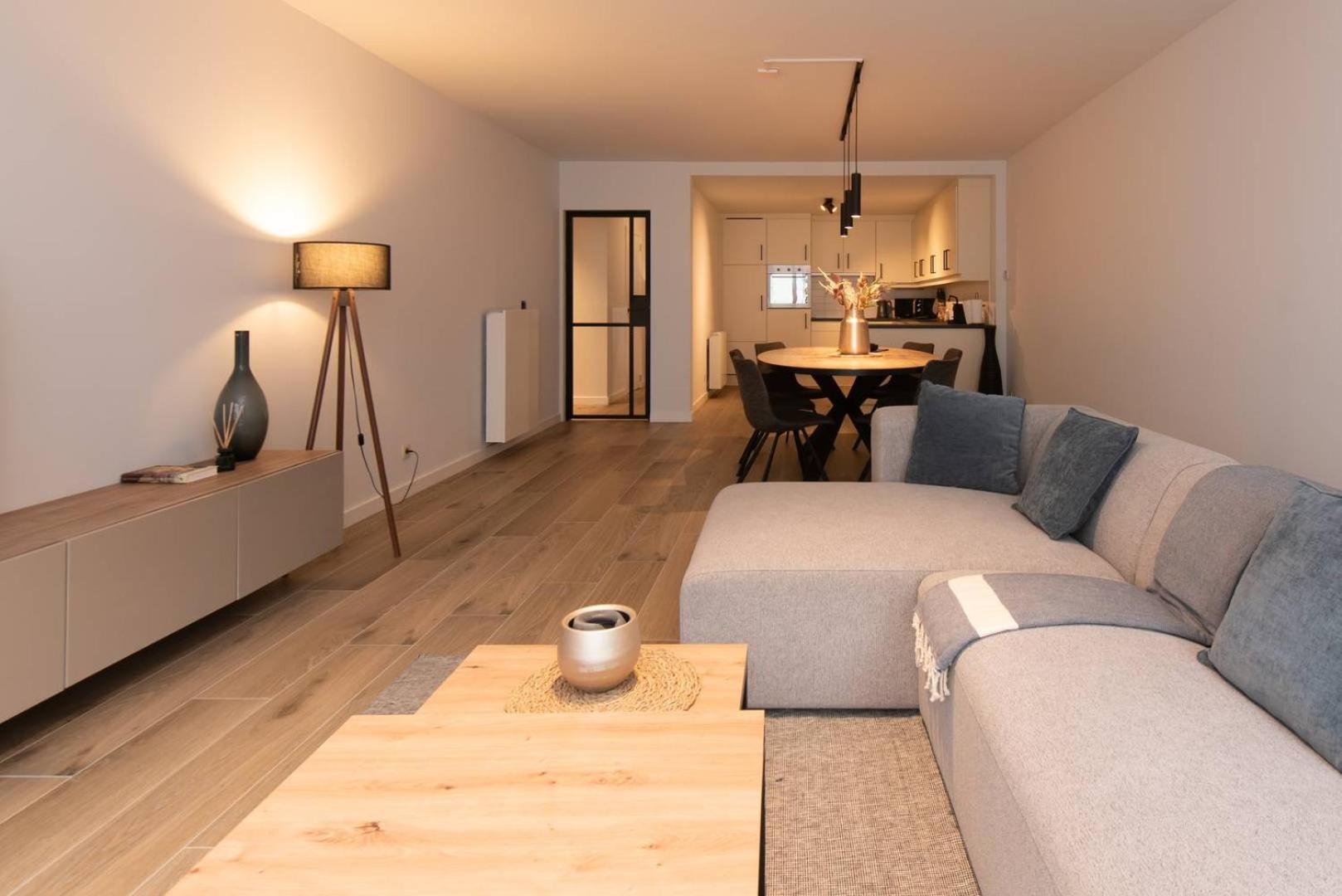 Luxueus, Ruim Appartement Op 350M Van Het Strand Oostende Ngoại thất bức ảnh