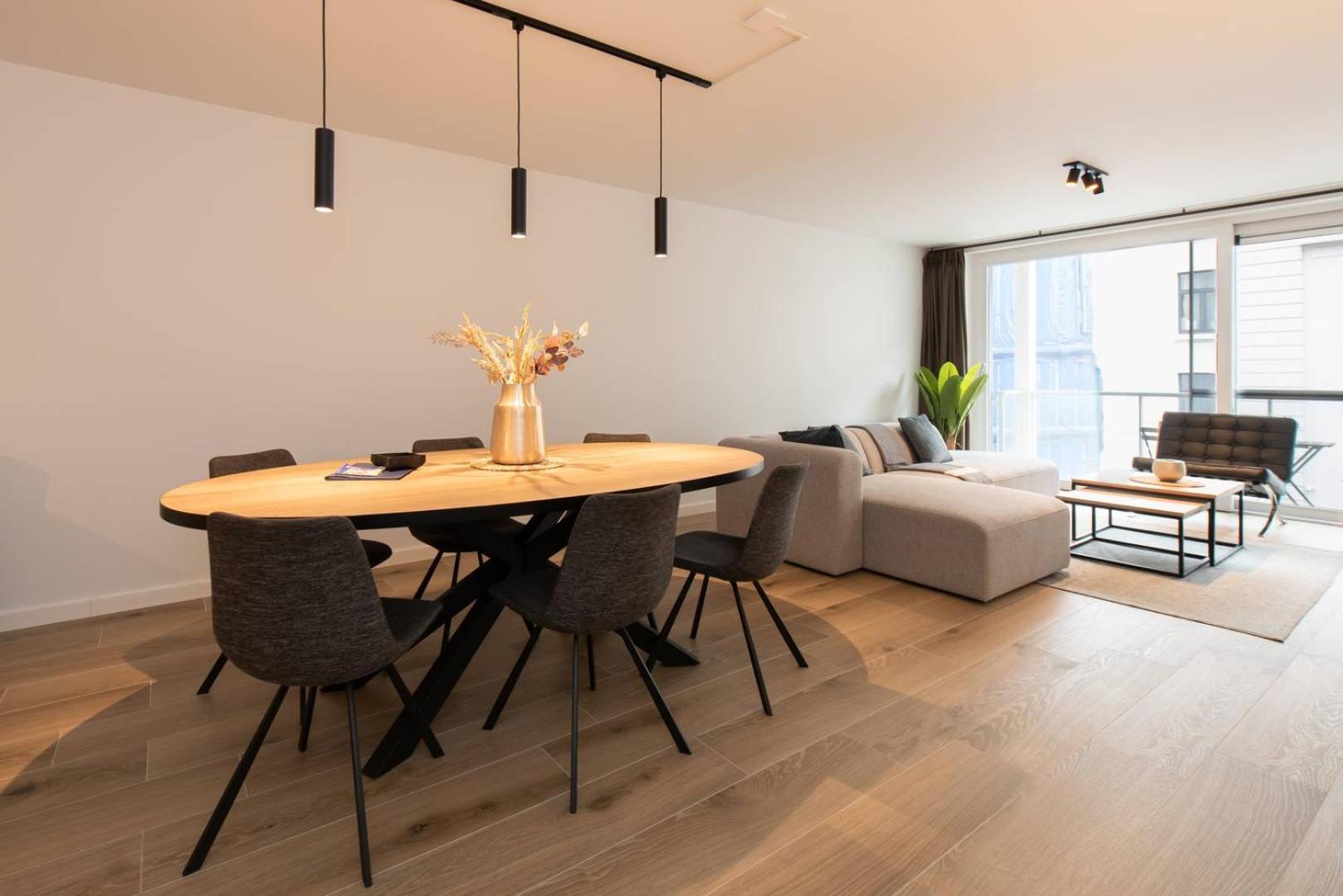 Luxueus, Ruim Appartement Op 350M Van Het Strand Oostende Ngoại thất bức ảnh